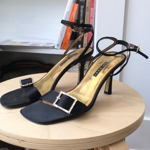Vintage Nine West crystal buckle strappy sandals